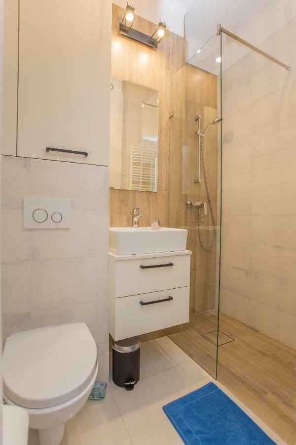 Cr Apartament W Centrum Lipowa 18 ビャウィストク エクステリア 写真
